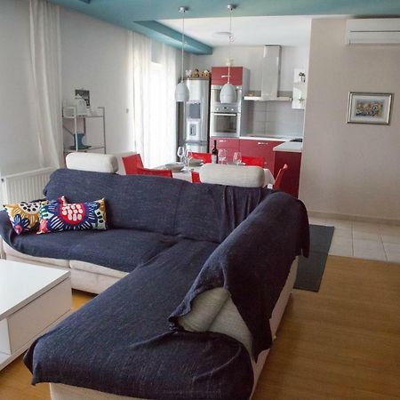 Apartman Matea Apartment Малинска Екстериор снимка