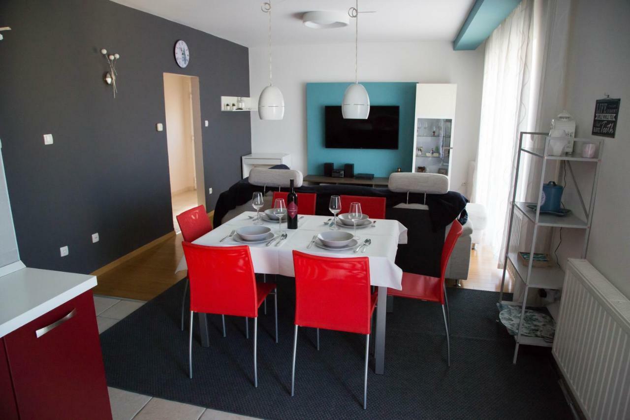 Apartman Matea Apartment Малинска Екстериор снимка